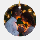 最初の結婚したクリスマス樺の木ユーカリ写真 セラミックオーナメント (裏面)