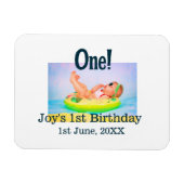 最初の誕生日の写真モダンを1つ追加する日付 マグネット (横)
