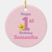 最初の誕生日の女の子，黄色の星とピンク セラミックオーナメント (裏面)