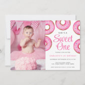 最初の誕生日パーティフォトスイートワンドーナツ 招待状 (正面)