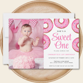 最初の誕生日パーティフォトスイートワンドーナツ 招待状
