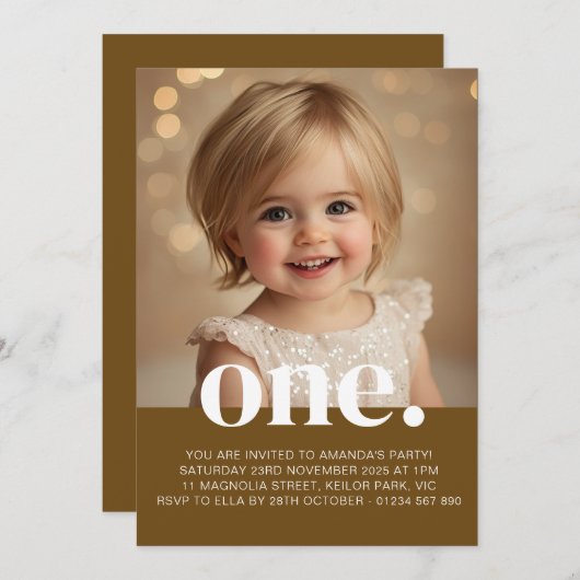 最初の誕生日写真招待状inカラメルブラウン 招待状 (正面/裏面)