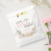 最初の誕生日恋しく思小さな一面的なフローラ フェイバーバッグ (封をした状態)