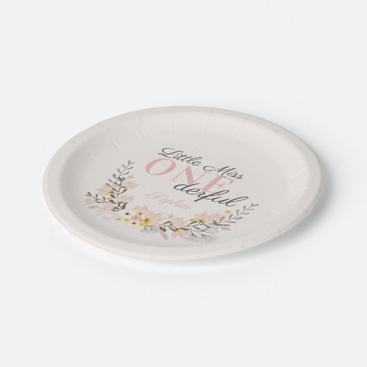 最初の誕生日恋しく思小さな一面的なフローラ ペーパープレート (アングル)