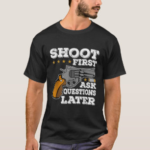 最初の質問頼を後で撮影する Tシャツ