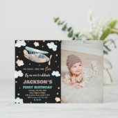 最初の飛行機の誕生日招待状ブラックw写真 招待状 (スタンド正面)