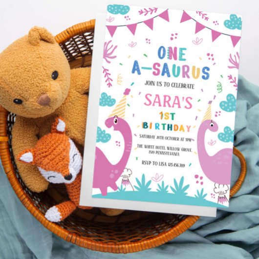 最初の1歳の誕生日 ダーク＆ライトピンクの恐竜 招待状