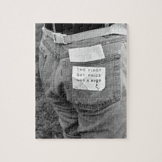 最初ゲイプライドは暴動でした ジグソーパズル (縦)