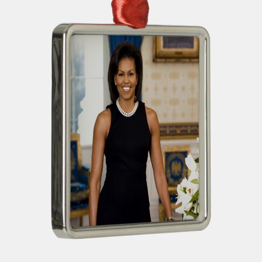 最初女性のミシェールオバマ公式のポートレート メタルオーナメント (右)