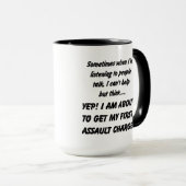 最初暴行罪の皮肉なコーヒー・マグ マグカップ (正面右)