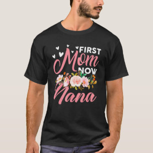 最初素晴らしの母と今ナナ家族の母親のマッチング Tシャツ
