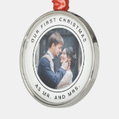 最初結婚したなクリスマス|の白黒写真 メタルオーナメント (左)