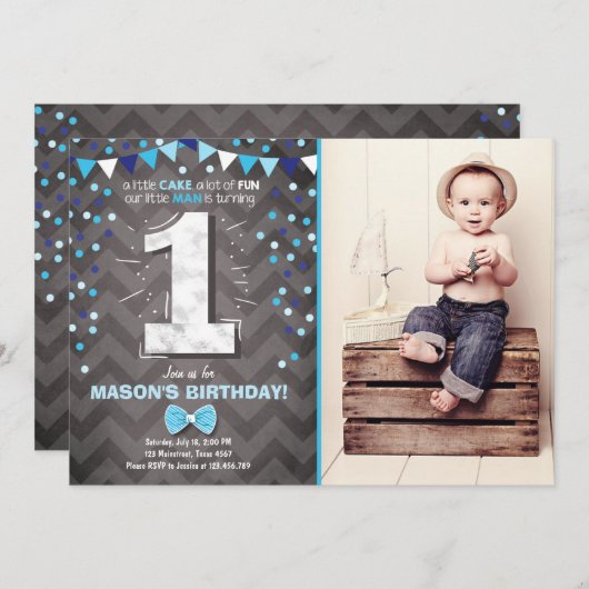 最初誕生日の招待状の男の子者の濃紺Bowtie 招待状 (正面/裏面)
