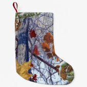 最初雪の冬場面カムフラージュの絵画 スモールクリスマスストッキング (正面)
