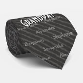 最大パーソナライズされた5名グレイストライプ ネクタイ (ロール)