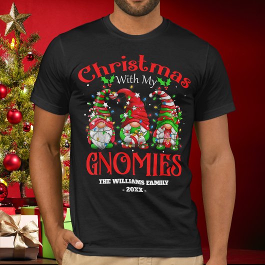 最後にクリスマスと私のGnomies家族の格言 Tシャツ
