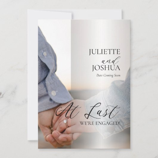 最後に我々は2つの写真婚約した婚約である 案内状 (正面)