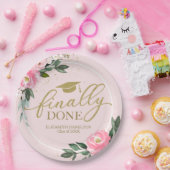 最後に行われたホットピンクフローラ卒業パーティー ペーパープレート (パーティー)