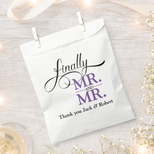 最後にMr.とMr.ウェディングレセプション フェイバーバッグ (クリップ留めされた状態)