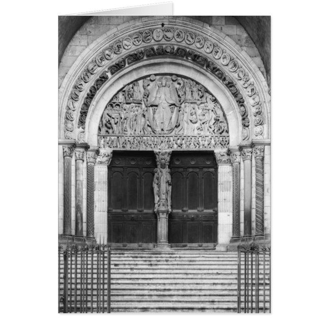 最後の判断を用いるTympanum (正面)