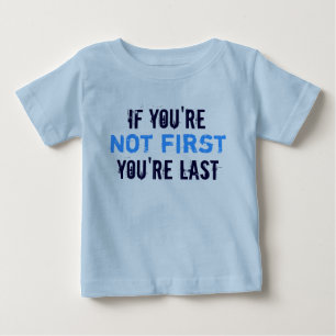 最後の赤ちゃんおもしろいブルーTシャツなし ベビーTシャツ