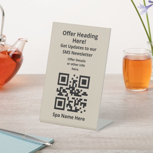 最新情報QRコードサイン | ニュースレター/SMS | スパ 台座サイン (インサイチュ)