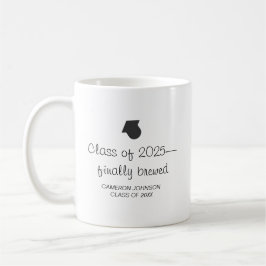 最終的に醸造された卒業 コーヒーマグカップ