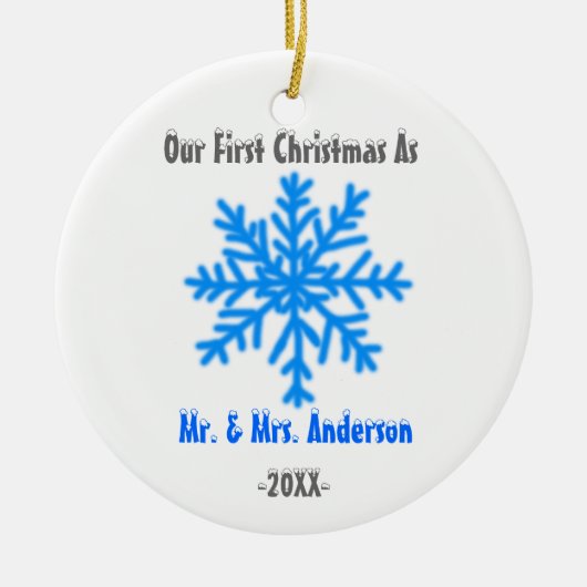 最近初めてのクリスマスの雪片を一緒に結婚します セラミックオーナメント (正面)