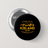 最高にかっこいいアイスランド ランドマンナロイガル ハイキング E 缶バッジ (正面&裏面)