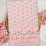 最高のおばあちゃん夏花パターンスケッチ キッチンタオル<br><div class="desc">可愛い最高のおばあちゃん夏の花パターンスケッチキッチンタオル。ピンクの背景に美しい春と夏の色で手描きの花模様。おばあちゃんをナナに変えてグラムおばあちゃん…母の日、誕生日、またはクリスマスに祖母のための独自の個人的な贈り物を作成し、あなたの名前を追加する。</div>