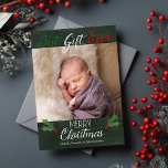 最高のギフトEver Chalkboard写真クリスマスカード シーズンカード<br><div class="desc">この愛らしい休日の写真カードは、あなたの写真、ホリー葉ーの文字とチョークボードの背景に特徴がある。カードの背面には、雪片と紙吹雪が赤と白ある。写真© Storytree Studios,  Stanford,  CA</div>