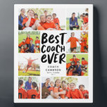 最高のコーチ8フォトコラージュのコーチギフト フォトプラーク<br><div class="desc">コーチ祝ーとこの8枚の写真"最高のコーチ"コラージュと一緒に季節のために言う。トレンディーはっきりしたタイプには、名前、レコードまたは他の統計のスポットが含まれる。黒い文字は写真に囲まれている – 6平方と2水平。Lea Delaverisデザインのコレクションでより多くのコーチのギフトを見つける。</div>