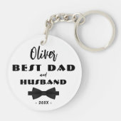 最高のパパと夫ブラックタイエレガント キーホルダー (裏面)