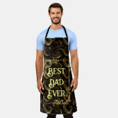 最高のパパの父の日の金ゴールド書モダン道 エプロン (着用した状態)