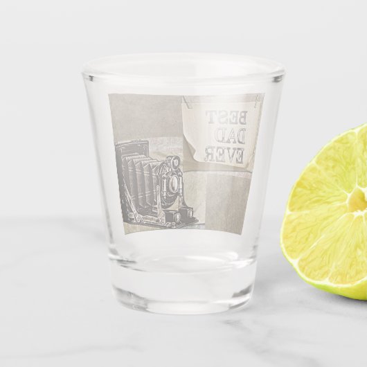 最高のパパエバーヴィンテージカメラ父の日アンティーク ショットグラス (裏面)