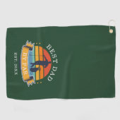 最高のパパバイパーパーソナライズされたレトロファーザーズ ゴルフタオル (横)