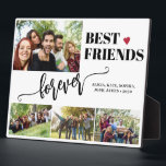 最高のモダン友達の写真のコラージュ名 フォトプラーク<br><div class="desc">黒と白の友モダン達は永遠に最高のタイポグラフィのスクリプトと4つの写真の写真を持つカスタムkeepsake独自の表示プラークを作成する。            文字と背景色は変更できる。オプションを選択した後で、他の色に置き換えカスタマイズる。</div>