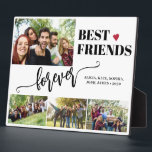 最高のモダン友達の写真のコラージュ名 フォトプラーク<br><div class="desc">黒と白の友モダン達は永遠に最高のタイポグラフィのスクリプトと4つの写真の写真を持つカスタムkeepsake独自の表示プラークを作成する。            文字と背景色は変更できる。オプションを選択した後で、他の色に置き換えカスタマイズる。</div>