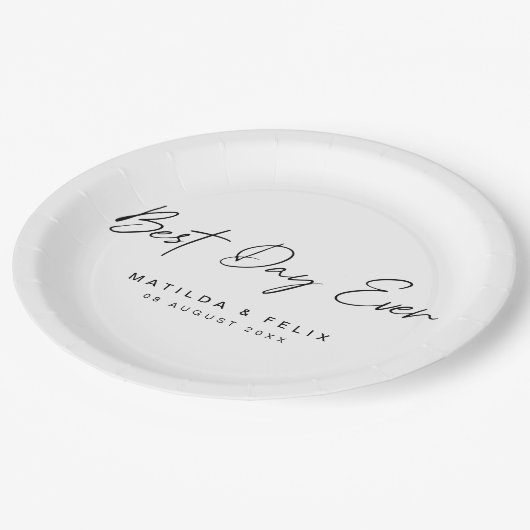 最高の日 |ホワイトウェディングのミニマリスト ペーパープレート (アングル)