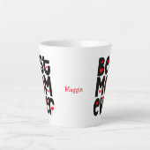 最高の母エバータイポグラフィ名ハート赤黒 カフェラテマグ (正面)