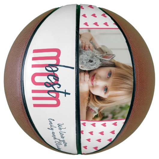 最高の母ピンクハート家族写真母の日 バスケットボール (縦)