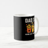 最高の男性へパパ税デザインおもしろい父の日 コーヒーマグカップ (正面右)