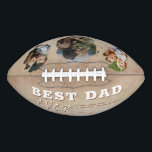 最高の素朴パパ3 Photo Collage Father's Day アメリカンフットボール<br><div class="desc">素朴素朴最高のモダンパパ3 Photo Collage Father's Day Football.ベージュ素朴な背景とトレンディータイポグラフィ。写真はブラシストロークのフレームに収められている。3つの家族の写真と甘いメッセージにあなたの名前でパーソナライズ。文字パパをパパ、パップ、パパにもし変更する。父の日、誕生日、またはクリスマスにパパや新しい父親のための完璧な贈り物。スポーツ素晴らしが大好きなパパのための記念サッカー。</div>