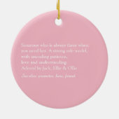 最高の継母ピンクかわいらしクエレガント セラミックオーナメント (裏面)