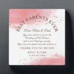 最高の親Ever/Coral/金ゴールドありがとうござ結婚う フォトプラーク<br><div class="desc">新郎新婦の親は感じ結婚式の日にこの美しいメッセージを手渡す感謝していと非常に感情的になる！サンゴかわいらしの水の色と金ゴールドがプラッ縁どクの上下の端に飛び散り、メインヘッダの親は最高の常に単語の残りの部分の上に曲がる。すべての文字はパーソナライズされた簡単なので、あなた方のママやパパに彼らがあなたの甘い方法であなたにどのように特別であるかを伝えることができる。また、のMore Customizationオプションで茶色の文字違うを希望の色に変更することもできますクリック。このギフトが開くと涙が出たり二つ出たりする！</div>