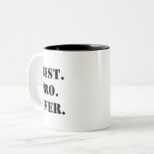 最高の.仲間。今まで。黒いステンシル ツートーンマグカップ (正面左)