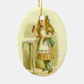 最高のChristmas Treeオーナメント- Alice Wonderland セラミックオーナメント (裏面)