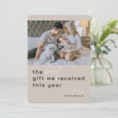 最高のGift Photo Beige Holiday Birth Announcement シーズンカード (スタンド正面)