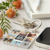 最高のMom Everパーソナライズされた Photo Collage Black キーホルダー (正面右)