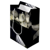 「月から黒い白いハート」 ミディアムペーパーバッグ (正面アングル)